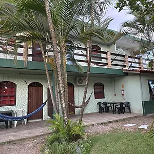 Inn Charle Brown, Garopaba